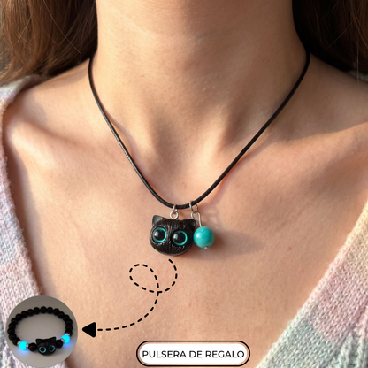 Collar de Gatito con Esfera Luminosa