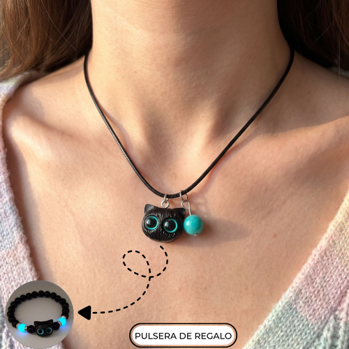 Collar de Gatito con Esfera Luminosa
